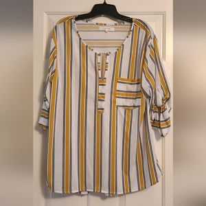 Eden & Olivia 3/4 sleeve top